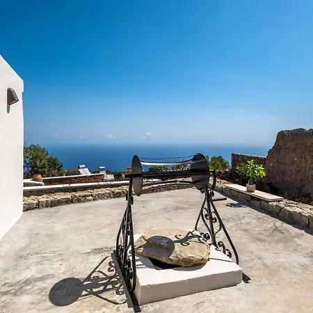 Villa Historic Kassiopi With Panoramic Sea View *